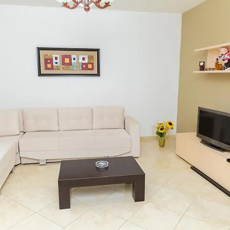 Martin 21 Apartment *