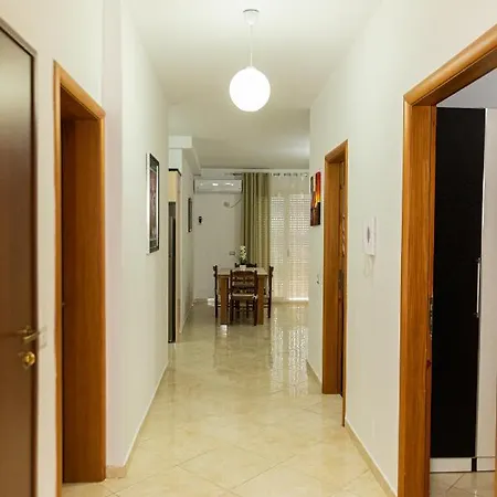 Martin 21 * Vlorë