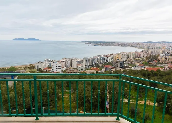 Martin 21 Vlorë