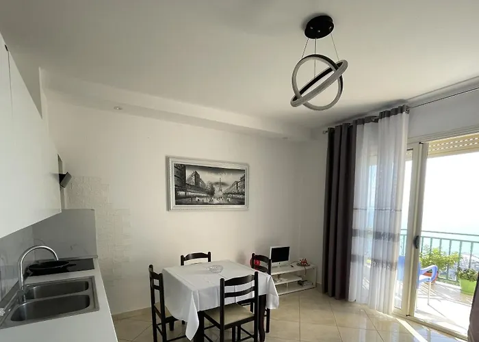 Martin 21 公寓 Vlorë