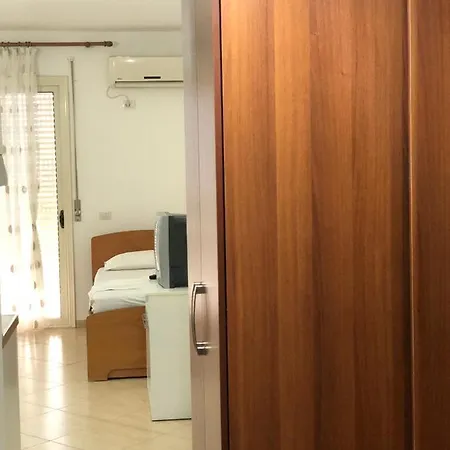 Martin 21 Apartment *